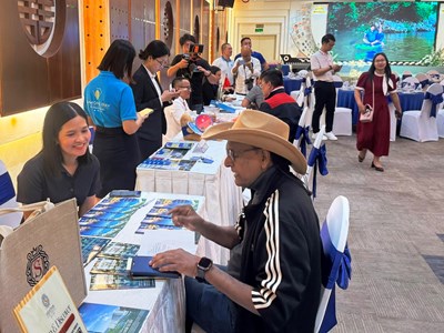 Doanh nghiệp Malaysia tìm kiếm cơ hội hợp tác, thúc đẩy du lịch Khánh Hòa