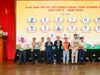Lễ trao Giải Báo chí về xây dựng Đảng tỉnh Khánh Hòa lần thứ V - 2025