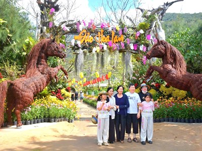 Khánh Hòa đón hơn 9,2 triệu lượt khách trong 5 tháng đầu năm