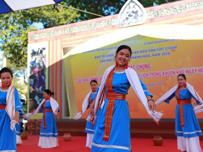 Khai mạc các hoạt động văn hóa, thể thao, du lịch Ngày hội Văn hóa dân tộc Chăm