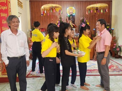 "Muốn tu Phật về Phú Yên, muốn tu Tiên về Bảy Núi"