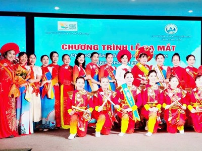 Ra mắt Chi hội Văn hóa Áo dài Việt Nam tỉnh Khánh Hòa: Lan tỏa “di sản sống” của dân tộc