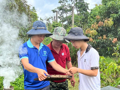 Trưởng thôn Hà Mòn 5 và “hạt nhân xanh” gieo niềm tin từ cơ sở