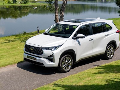 Tại sao Toyota Innova Cross Hybrid lại được săn đón tại Việt Nam?