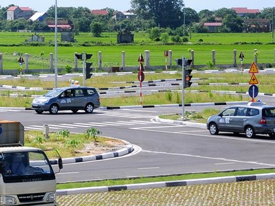 Người học lái xe cần chuẩn bị hồ sơ gì từ 1.9.2025?