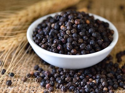 Giá hồ tiêu hôm nay 8.9.2025: Duy trì ở mức cao 154.000 đồng/kg