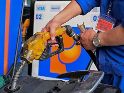 Giá xăng dầu hôm nay 21.9.2025: Khả năng giữ ổn định hoặc tăng nhẹ