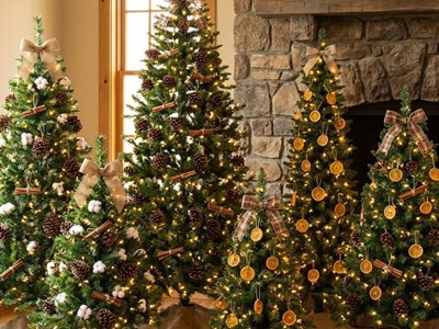 Tuyệt chiêu decor cây thông Noel “sang-xịn” mà siêu tiết kiệm