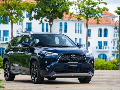 Toyota Yaris Cross: Vì sao là SUV đô thị đáng mua cuối 2025?