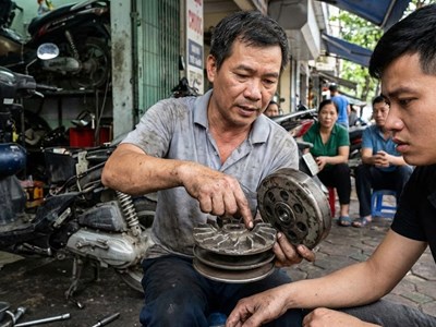 Xe tay ga bị rung đầu khi mới chạy: Nguyên nhân và cách xử lý