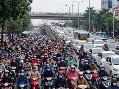 Giao thông Hà Nội sáng 25.12: Nhiều điểm ùn tắc giờ cao điểm