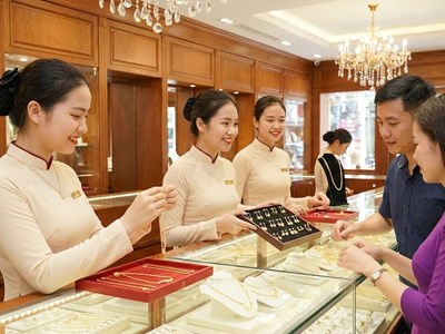 Giá vàng hôm nay 11.1: Vì sao vàng miếng vẫn neo sát 160 triệu đồng?