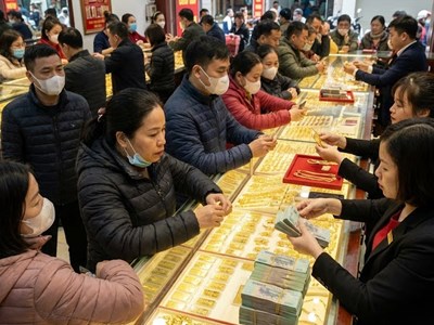 Giá vàng hôm nay 20.1: Vàng miếng tăng mạnh theo đà thế giới