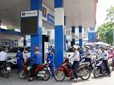 Giá xăng dầu hôm nay 20.1: Dầu thô chững lại sau biến động