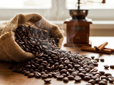 Giá cà phê hôm nay 28.1.2026 neo cao trên 100.000 đồng/kg