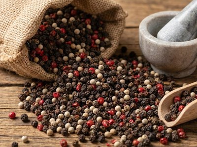 Giá hồ tiêu hôm nay 31.1: Neo cao trước Tết