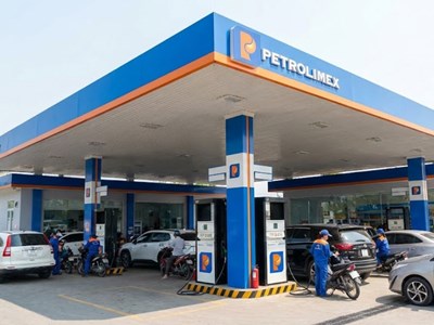 Giá xăng dầu hôm nay 1.2: Thị trường chờ tín hiệu mới từ dầu Brent