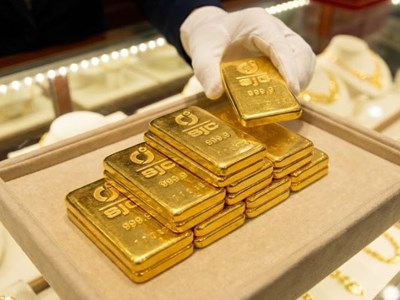 Giá vàng hôm nay 11.2: Đứng trước nguy cơ điều chỉnh ngắn hạn