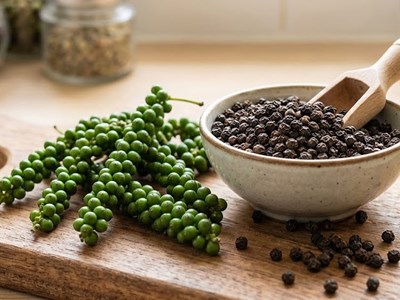 Giá hồ tiêu hôm nay 6.3: Tăng mạnh tới 2.000 đồng/kg