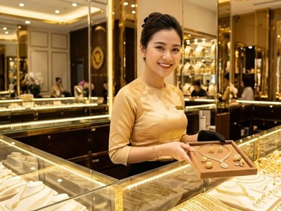 Giá vàng hôm nay 11.8: Thế giới tăng mạnh, SJC có thể tăng bù?