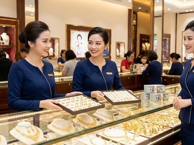 Giá vàng hôm nay 23.9.2026: Vì sao SJC giảm mạnh hơn thế giới?