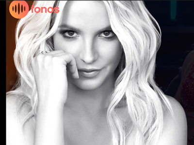 First News tiết lộ việc mua bản quyền tự truyện của Britney Spear