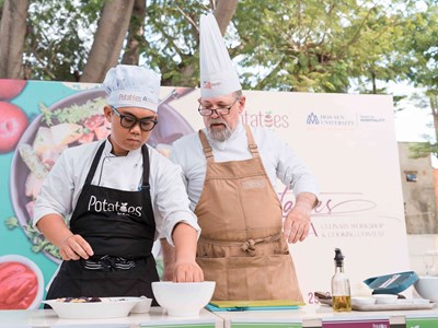 Sinh viên tranh tài sáng tạo món ăn từ khoai tây Hoa Kỳ