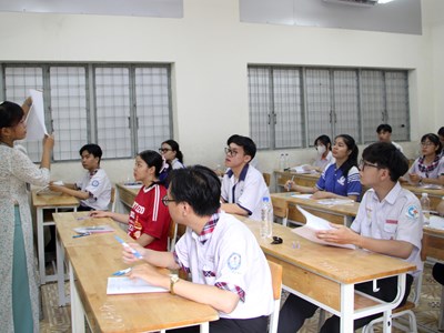 Bộ GD&ĐT thông tin về đề thi Ngữ văn trùng với suy đoán trên mạng xã hội 