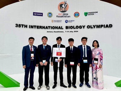 4/4 học sinh đoạt huy chương Olympic Sinh học quốc tế năm 2024