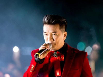 Ca sĩ Đàm Vĩnh Hưng bị cấm diễn trong nước hay cả quốc tế?