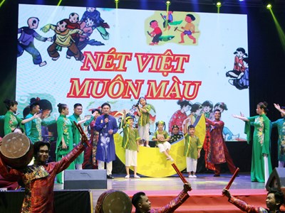 Trao gần 60 giải thưởng tại Liên hoan Ca múa nhạc dân tộc “Giai điệu quê hương” năm 2024