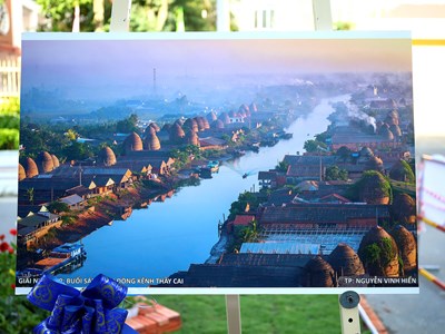 Triển lãm ảnh nghệ thuật “Môi trường xanh – Cuộc sống xanh – Du lịch xanh”