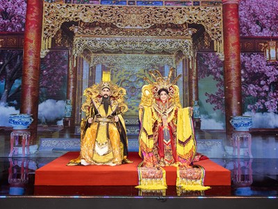 “Thiên đình” lộng lẫy của Táo Xuân 2025 - “Xuân ấm tình người”