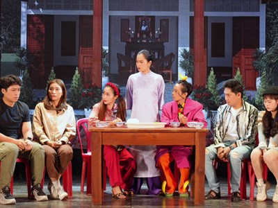 Câu chuyện tình yêu và gia đình ngày Xuân