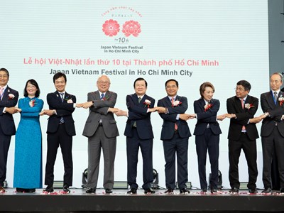 Thêm nhịp cầu vững chắc cho tình hữu nghị