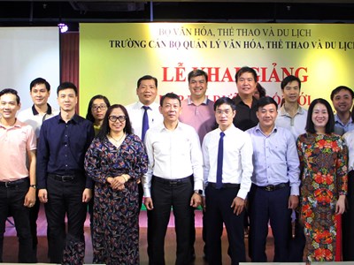 Khai giảng lớp bồi dưỡng ngạch chuyên viên tại TP.HCM