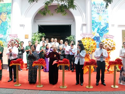 Triển lãm đặc biệt tưởng nhớ chiến sĩ - họa sĩ Huỳnh Phương Đông