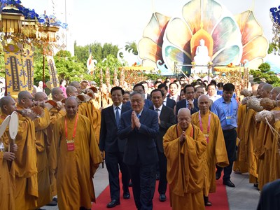 Nâng cao giá trị đoàn kết và hòa bình vì phát triển bền vững