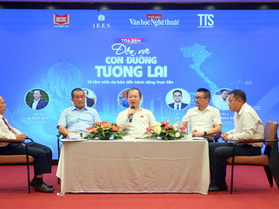 Tọa đàm giới thiệu sách và phát động cuộc thi Đến với 'Con đường tương lai'