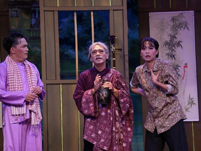 Idecaf công diễn vở kịch '​Hồn ai nấy giữ'