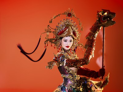 Hoa hậu Yến Nhi trình diễn trang phục Dân tộc thu hút hơn 30 triệu lượt xem  ​