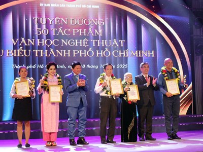 Khai mạc 'Những ngày Văn học – Nghệ thuật' và tôn vinh 50 tác phẩm tiêu biểu