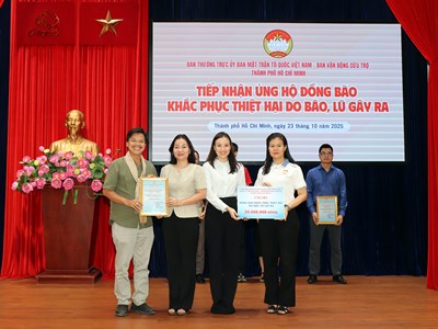 TP.HCM tiếp nhận hơn 6,4 tỉ đồng ủng hộ đồng bào vùng bão lũ