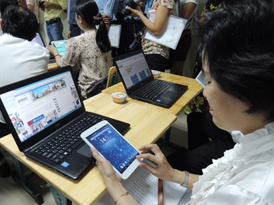 Bộ GD&ĐT lấy ý kiến dự thảo Thông tư về sách giáo khoa điện tử