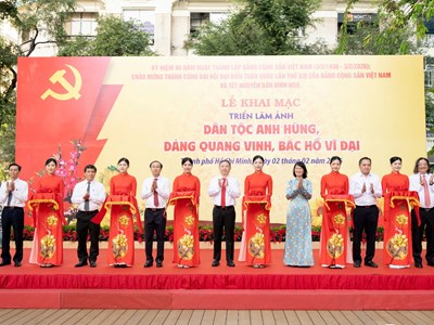 TP.HCM: Triển lãm ảnh kỷ niệm 96 năm thành lập Đảng