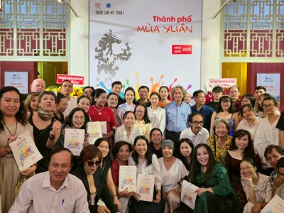 Hơn 200 tác phẩm hội tụ tại triển lãm “Thành phố mùa Xuân”