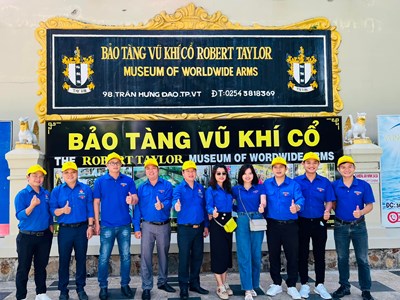 Khảo sát các thiết chế văn hóa gắn với Không gian văn hóa Hồ Chí Minh