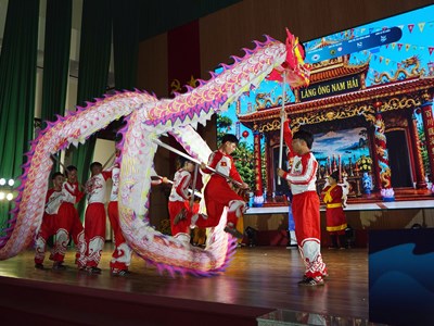 Sinh viên lan tỏa giá trị văn hóa biển đảo đến người trẻ