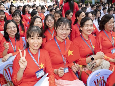 Bộ GD&ĐT chỉ đạo không kéo dài phần lễ sau khai giảng chung