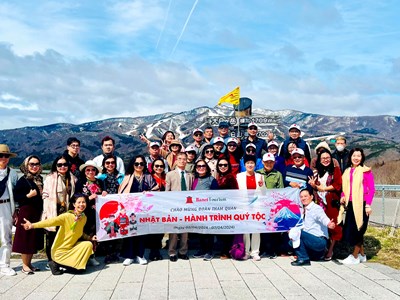 Thị trường tích cực với những thay đổi quan trọng từ du khách